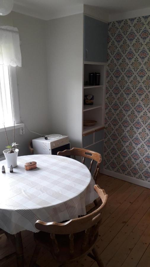 Draenggardens Stuga Pa Genuin Raettviksgard Boda  Buitenkant foto