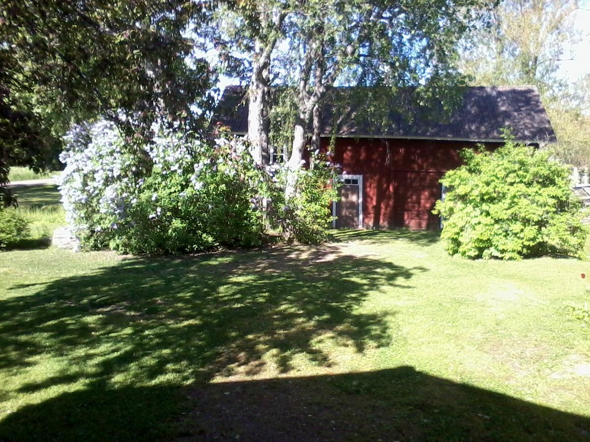 Draenggardens Stuga Pa Genuin Raettviksgard Boda  Buitenkant foto