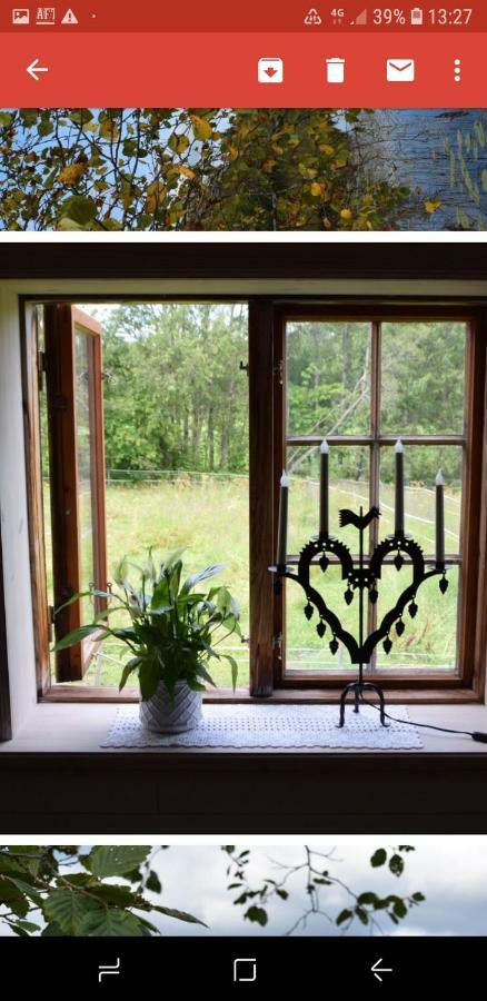 Draenggardens Stuga Pa Genuin Raettviksgard Boda  Buitenkant foto